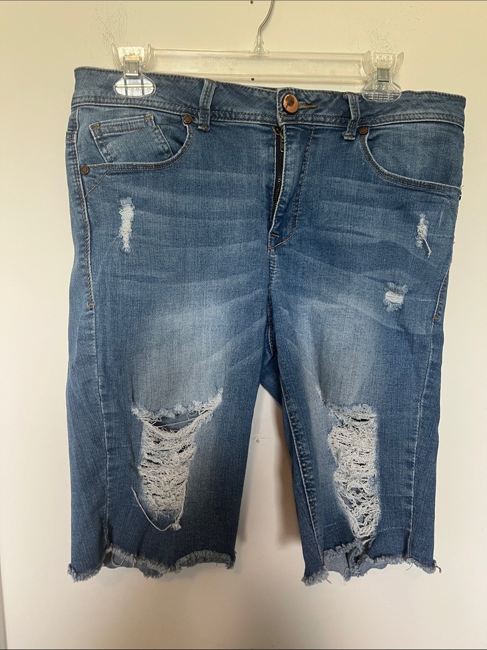 1822 Denim Women's Distressed Boyfriend Jeans - Medium Blue Wash